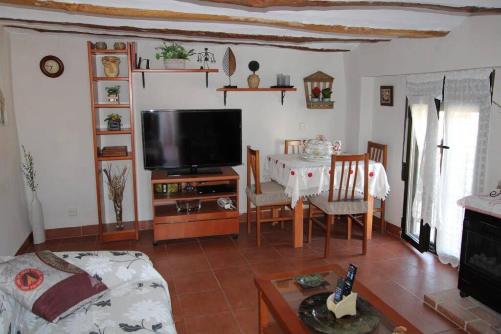 Casa De Pueblo En *